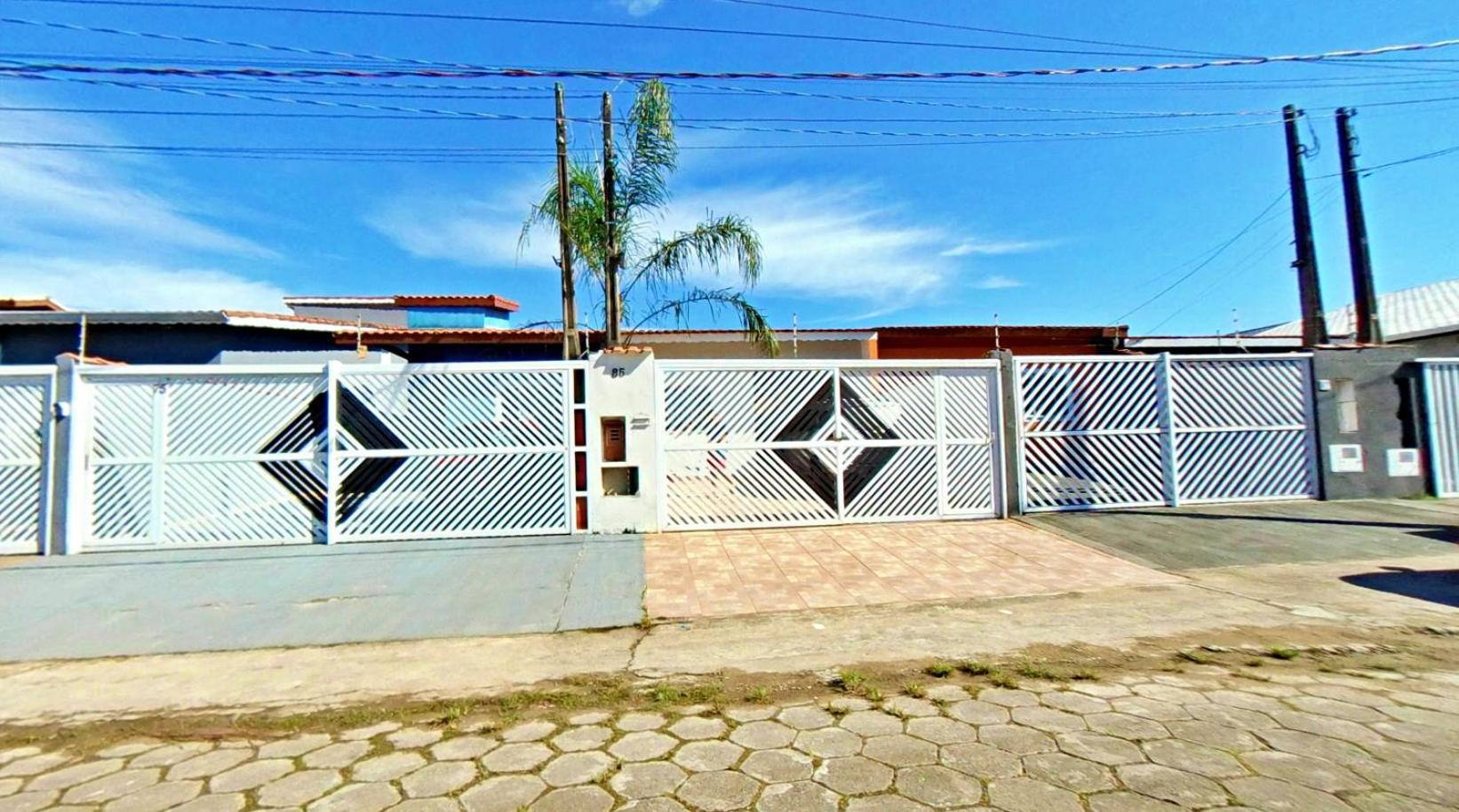 Casa Mar Peruibe Hotel Exterior photo